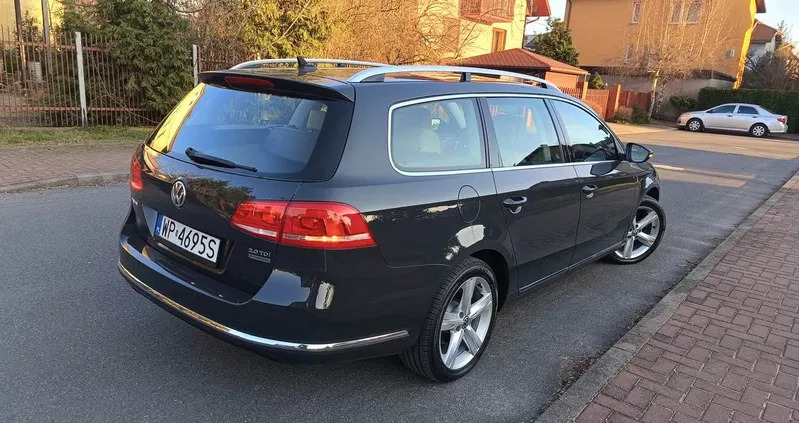 mazowieckie Volkswagen Passat cena 36900 przebieg: 252000, rok produkcji 2013 z Płock